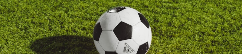 赛场窗口直播画面截图，显示篮球比赛实况